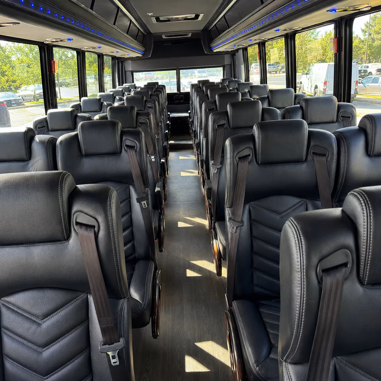 clarksville winery shuttle bus rentals
