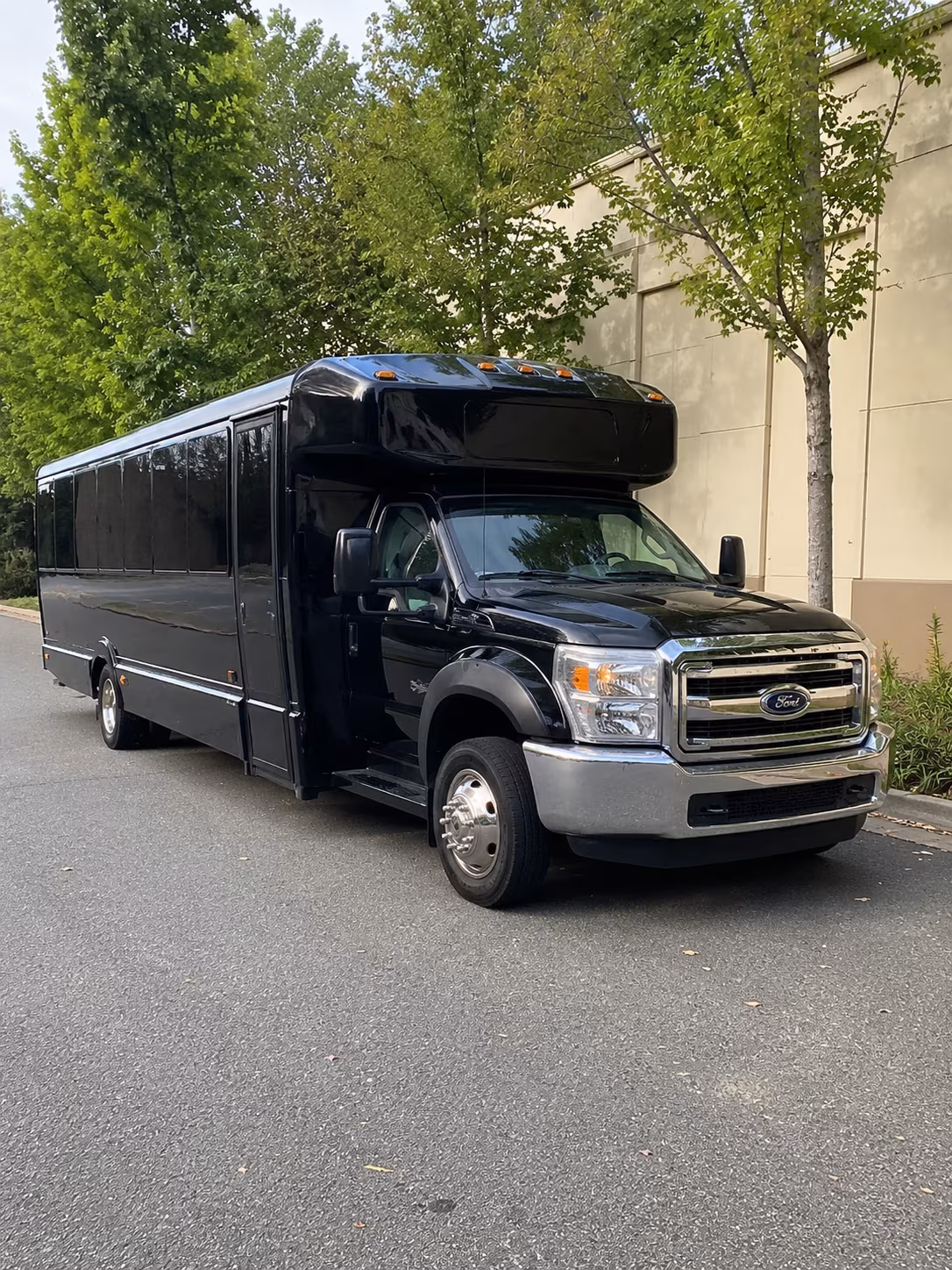 hendersonville sporting event party bus rental