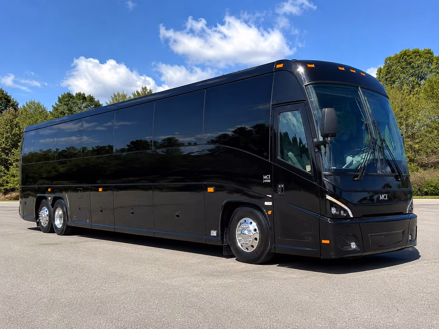 hendersonville wine tour brewery transportation onboard