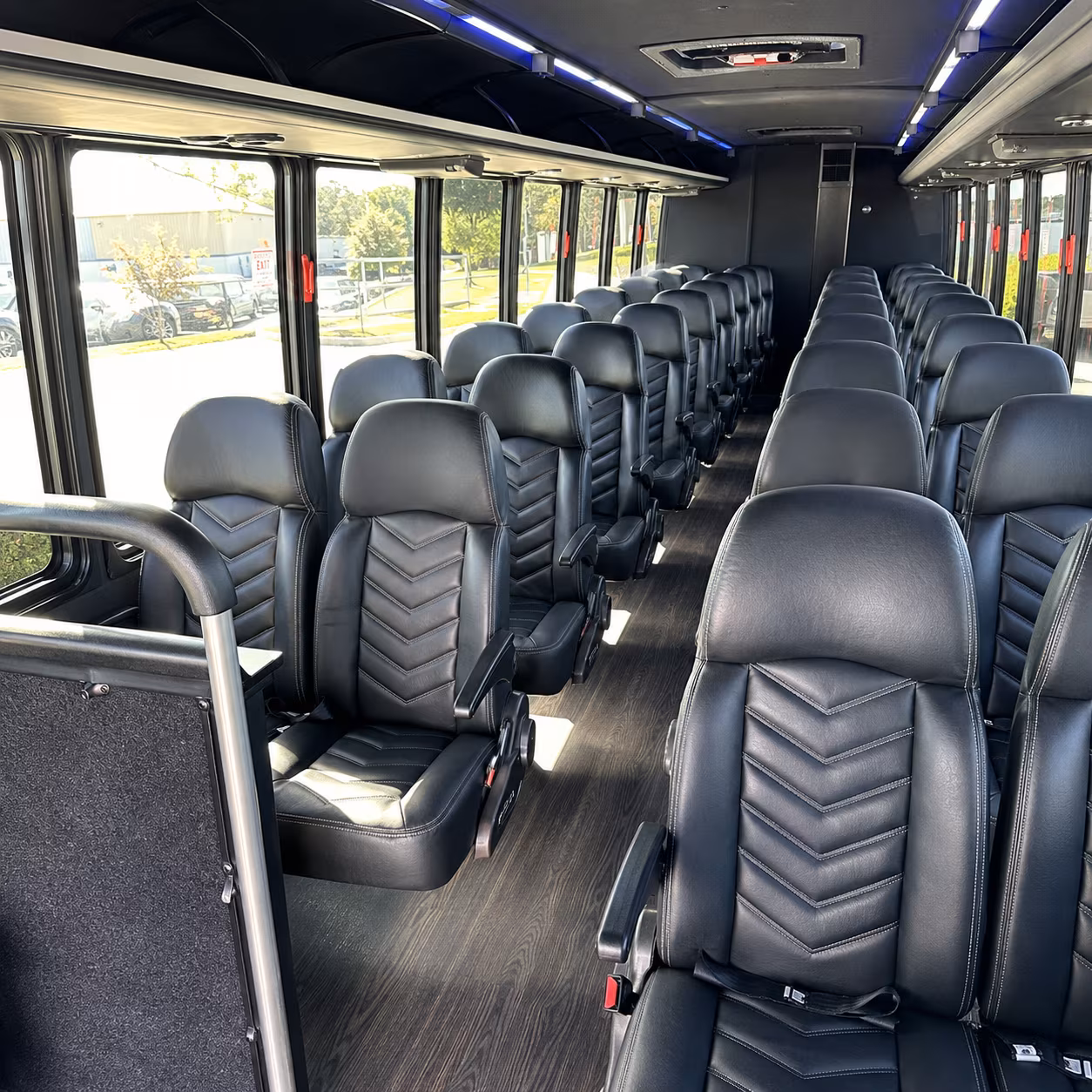 knoxville charter buses for knoxville military and government groups