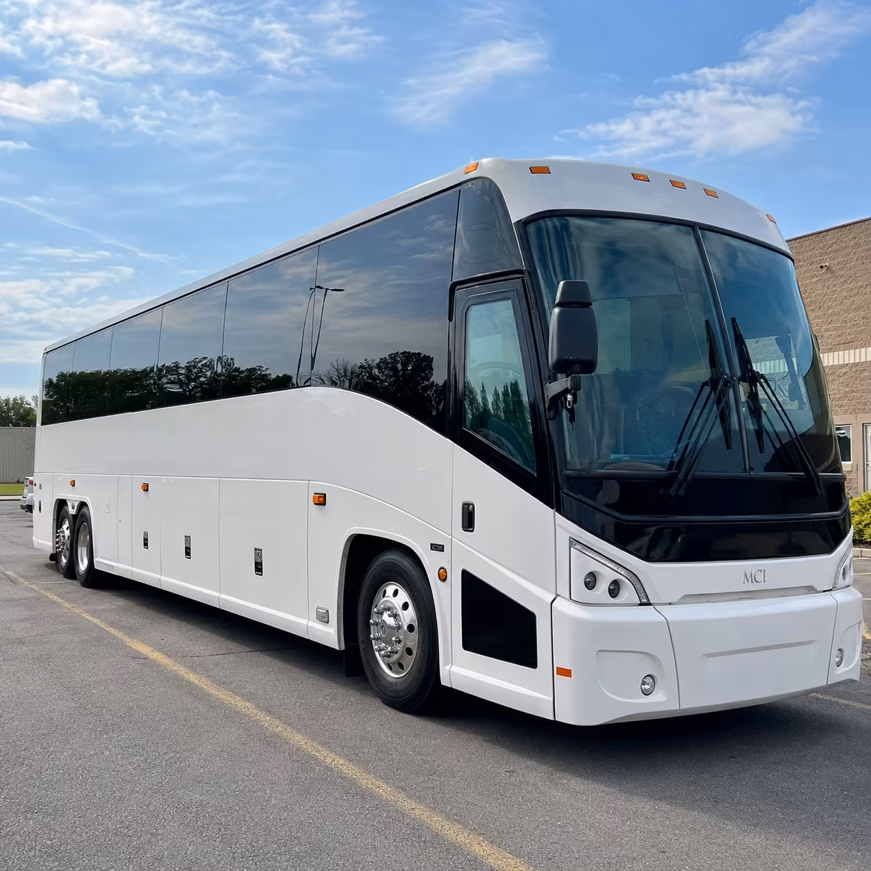 nashville charter buses for corporate transportation