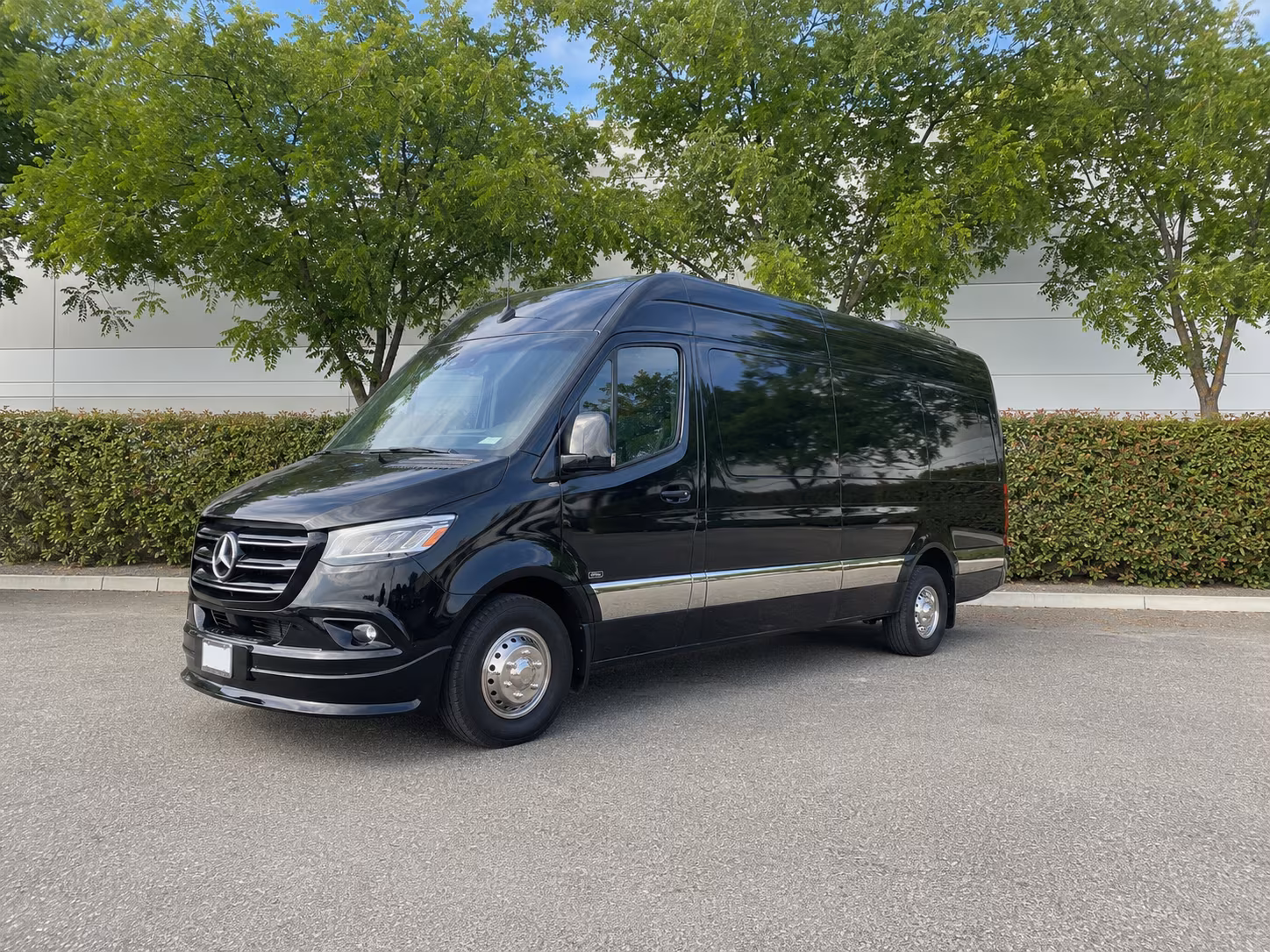 nashville turn up the fun with nashville prom bus rentals