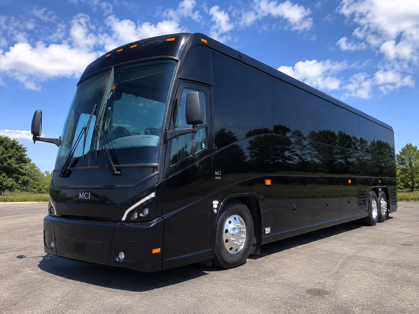 with so many hendersonville employers sending teams into nashville every day a shuttle just makes sense